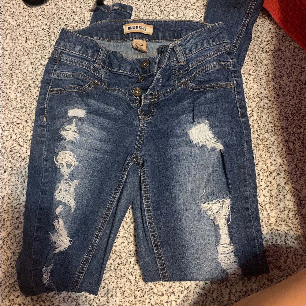 Size 3-4 skinny jeans